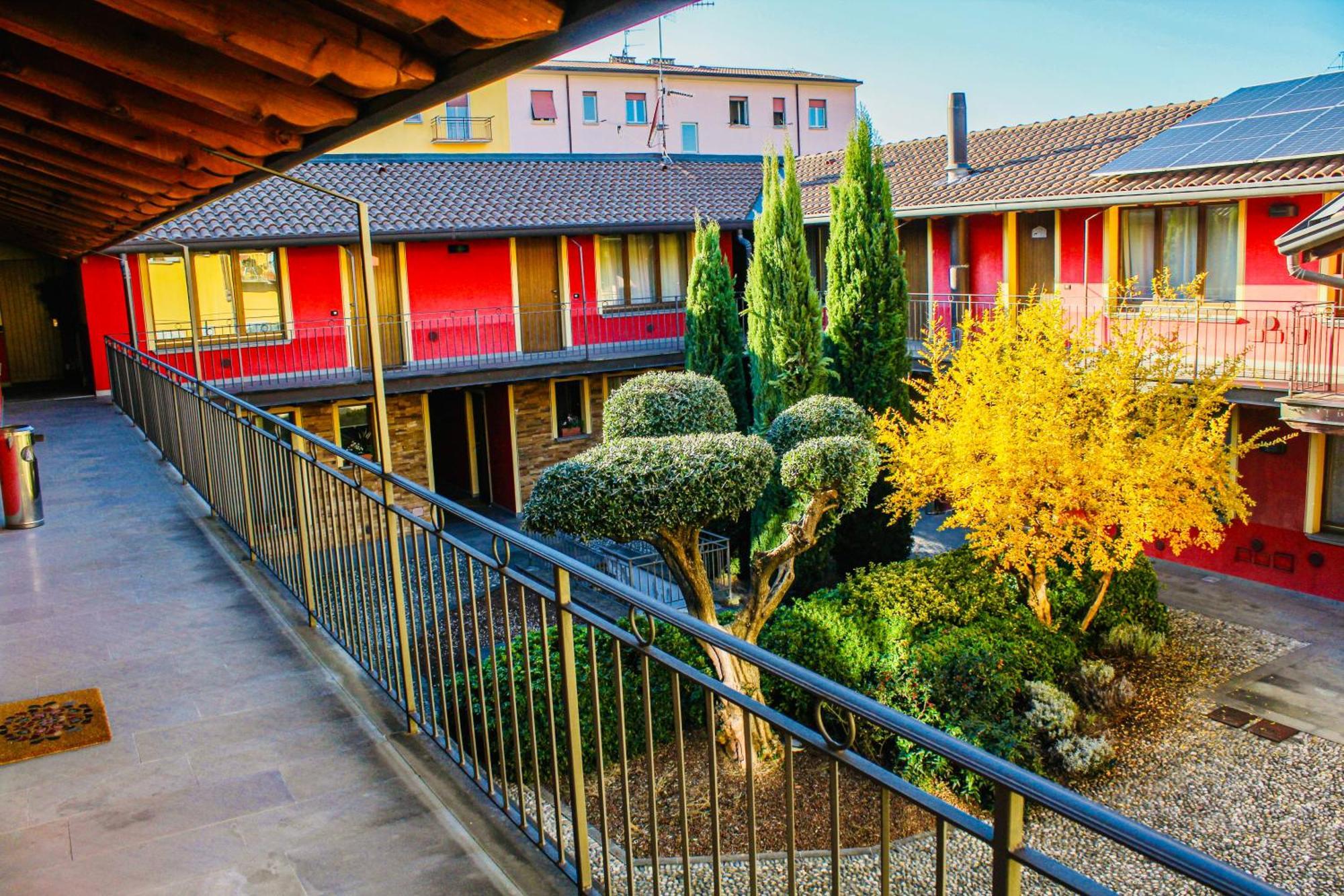 Ferienwohnung Bergamo Easy Airport Sleep&Fly Parking Exterior foto